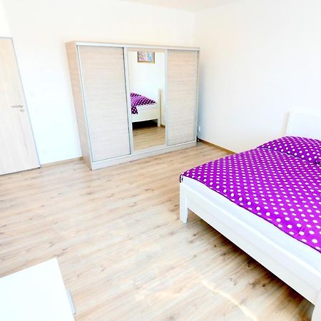 Apartman U Louckeho Klastera 2 Plus Kk Znojmo Eksteriør billede