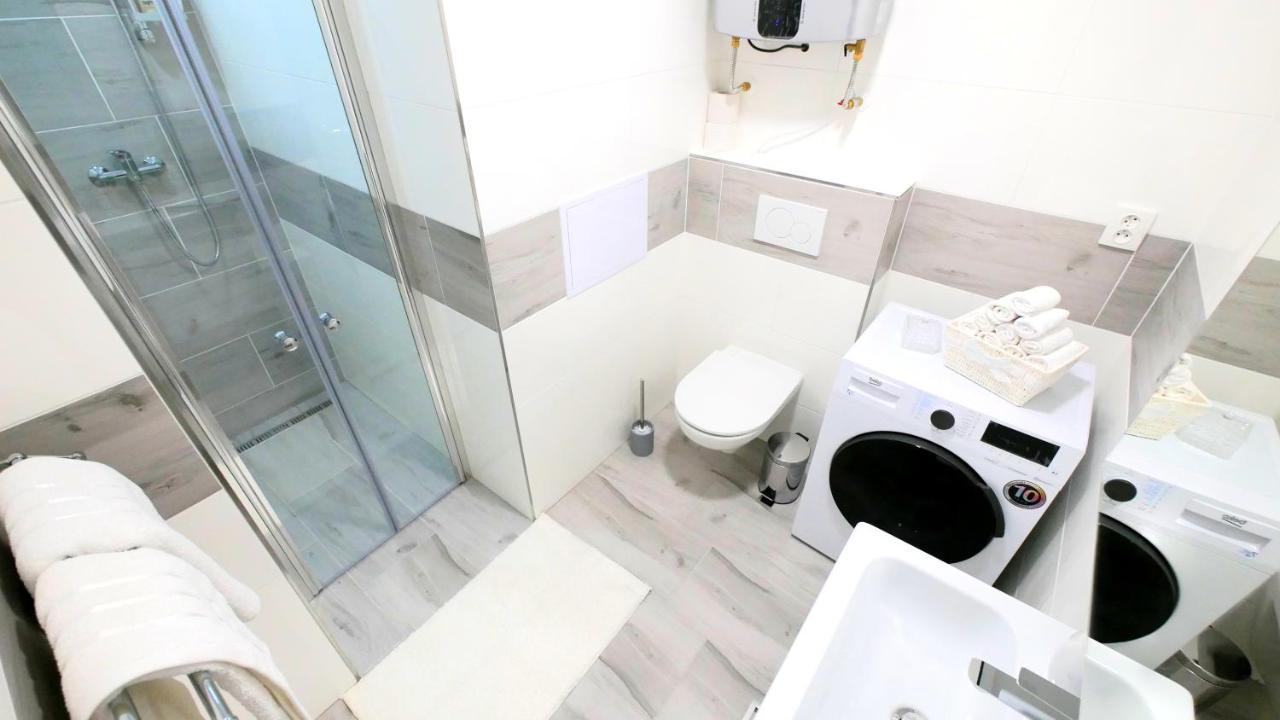 Apartman U Louckeho Klastera 2 Plus Kk Znojmo Eksteriør billede